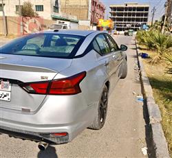 نيسان ألتيما